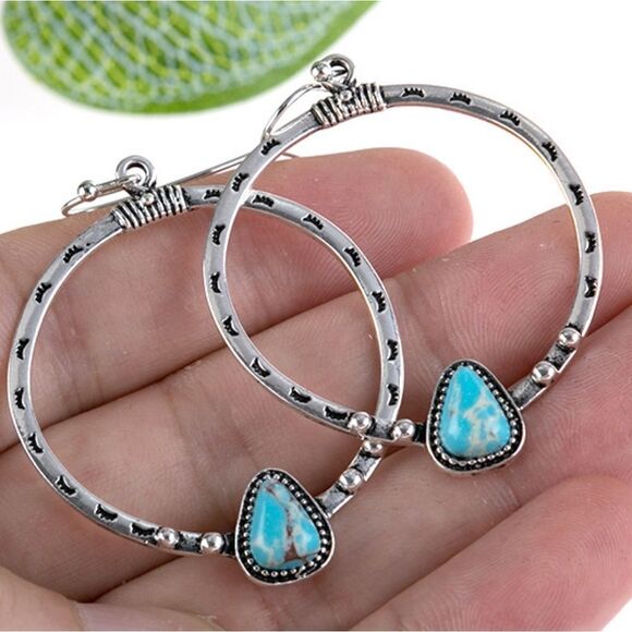 Cute Turquoise Hoops Silver Southwest Earrings New - Picture 3 of 5